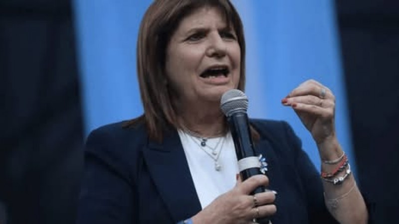 Bullrich, Cornejo y Petri inauguran la sede de la Policía Federal en Guaymallén